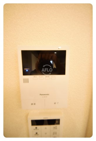 セキュリティ　シャーメゾン島之内　TVモニター付きインターホン