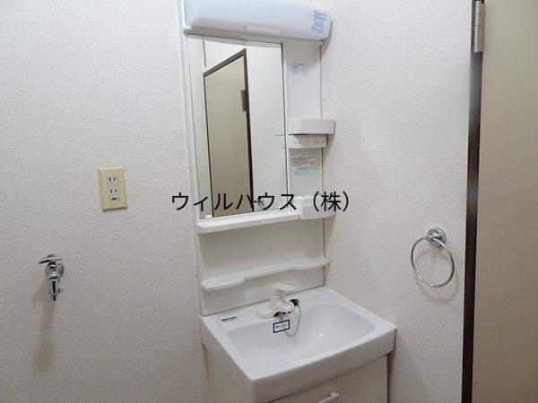 洗面設備　独立洗面台！