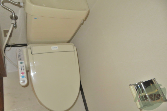 トイレ　トイレはウォシュレットです。シャワートイレはうれしいですね。