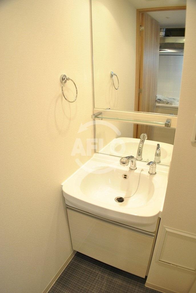 洗面設備　プレサンス北浜パレス　洗面台