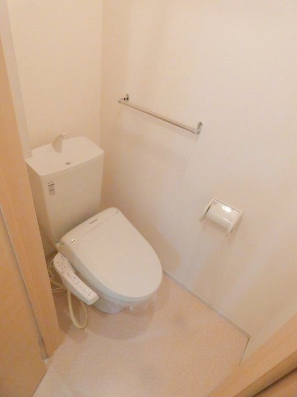 トイレ　図面と現状に相違がある場合には現状を優先