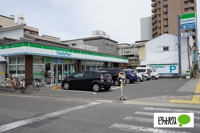 コンビニ　ファミリーマート佐古四番町店（コンビニ）まで281m