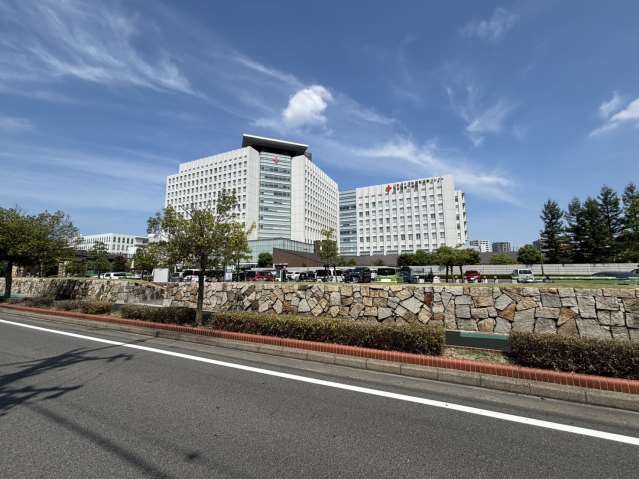 病院　日本赤十字社愛知医療センター名古屋第一病院（病院）まで162m