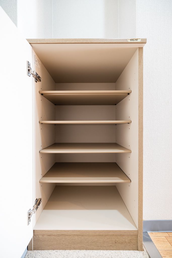 玄関　シューズボックス