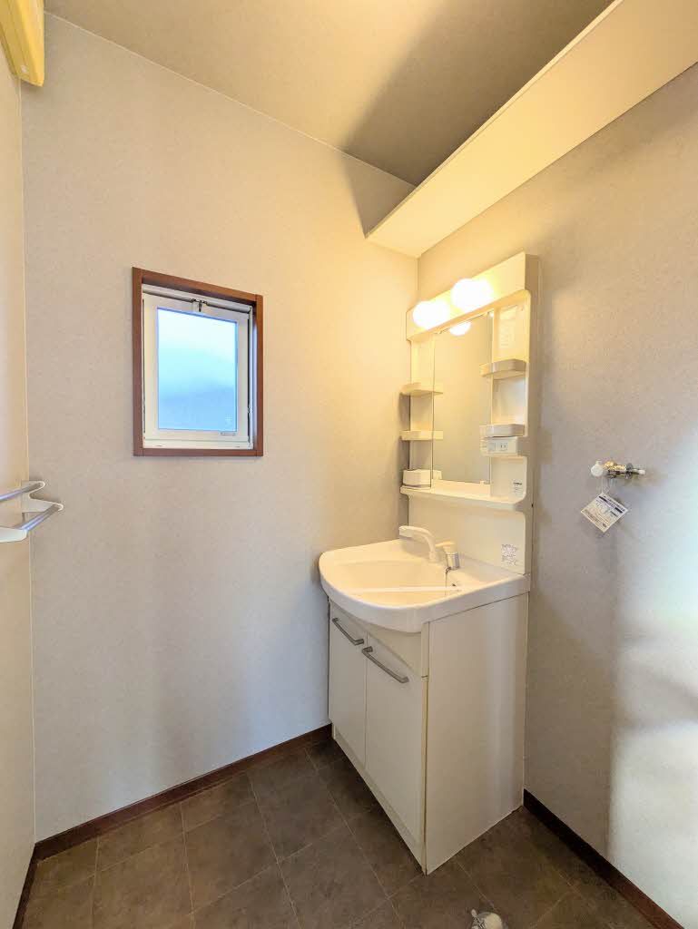 洗面設備　洗面化粧台