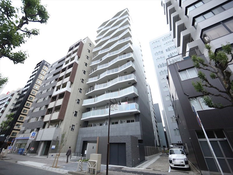 建物外観　外観　宅配ＢＯＸ　オートロック　防犯カメラ