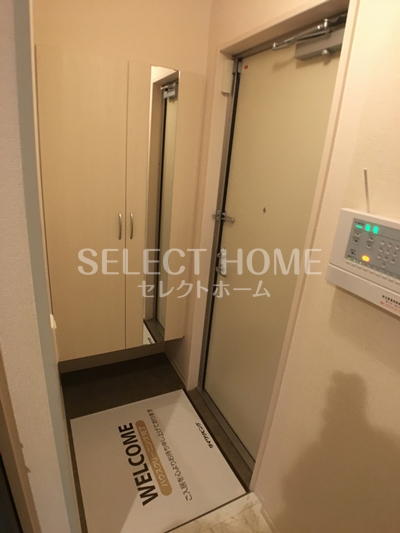 玄関　落ち着いた玄関です