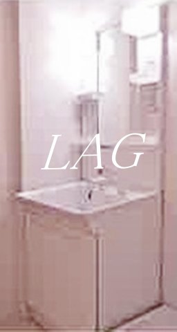 洗面設備　独立洗面台です。