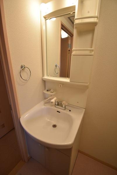 洗面設備　同仕様写真