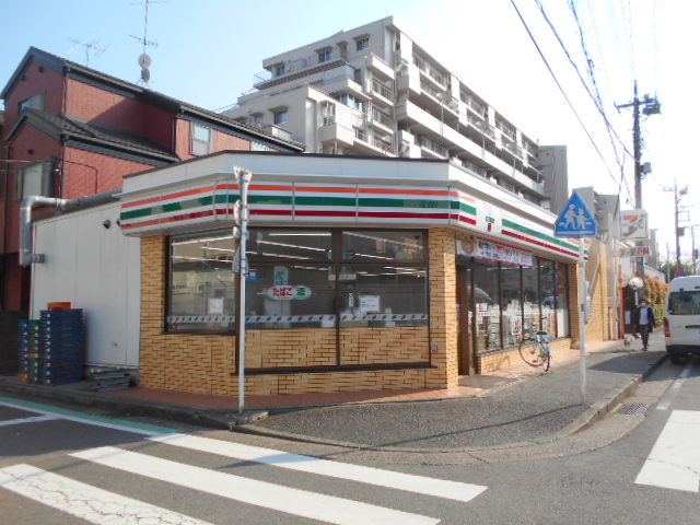 コンビニ　セブンイレブン横浜大豆戸町店（コンビニ）まで80m