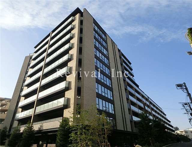 建物外観　高級感かつ重厚感ある外観・ドゥーエ早稲田