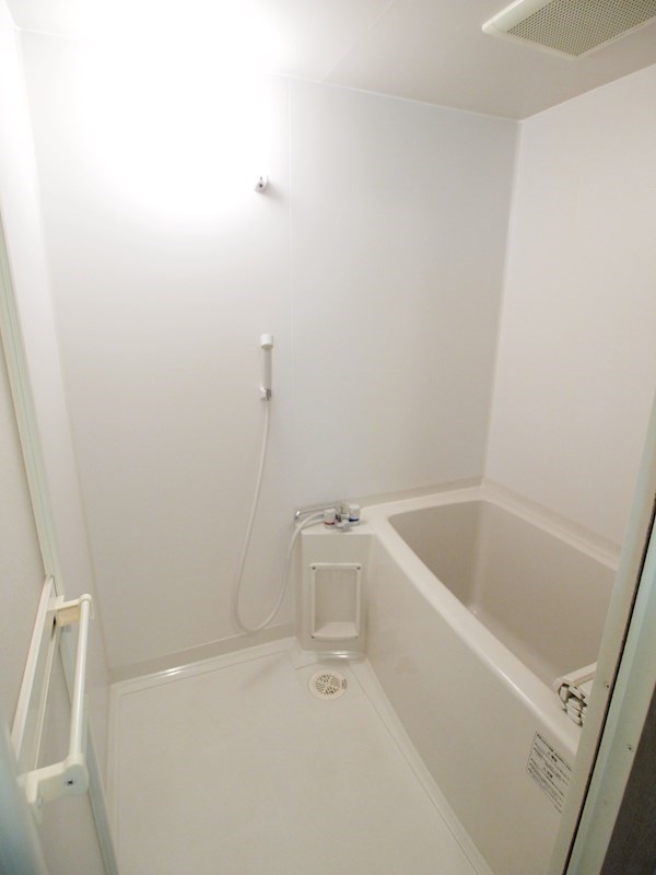 バス・シャワールーム　清潔なバスルーム♪