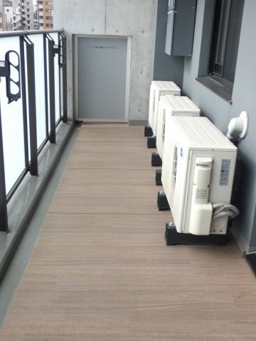 バルコニー　バルコニー