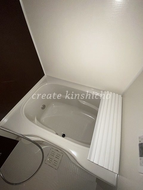 バス・シャワールーム　バスルーム