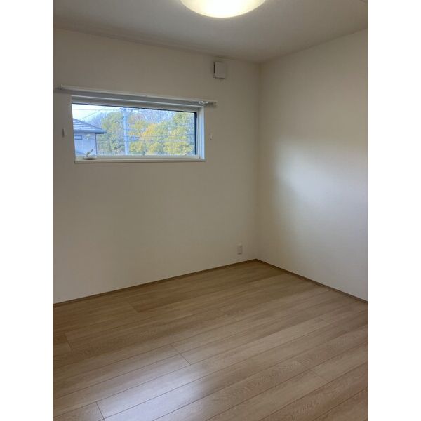 その他部屋・スペース　主寝室にいかがでしょうか