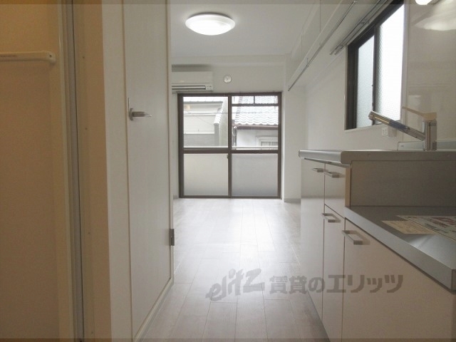 その他部屋・スペース　廊下