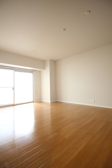 その他部屋・スペース　５０１号室モデルルーム写真※階数によりお部屋の色味が異なる場