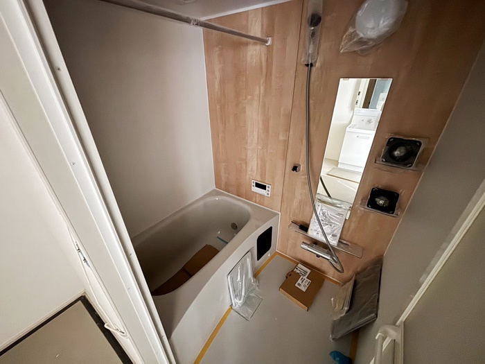 バス・シャワールーム　建築中