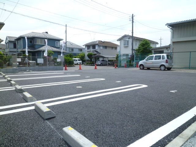 駐車場　☆敷地内駐車場☆