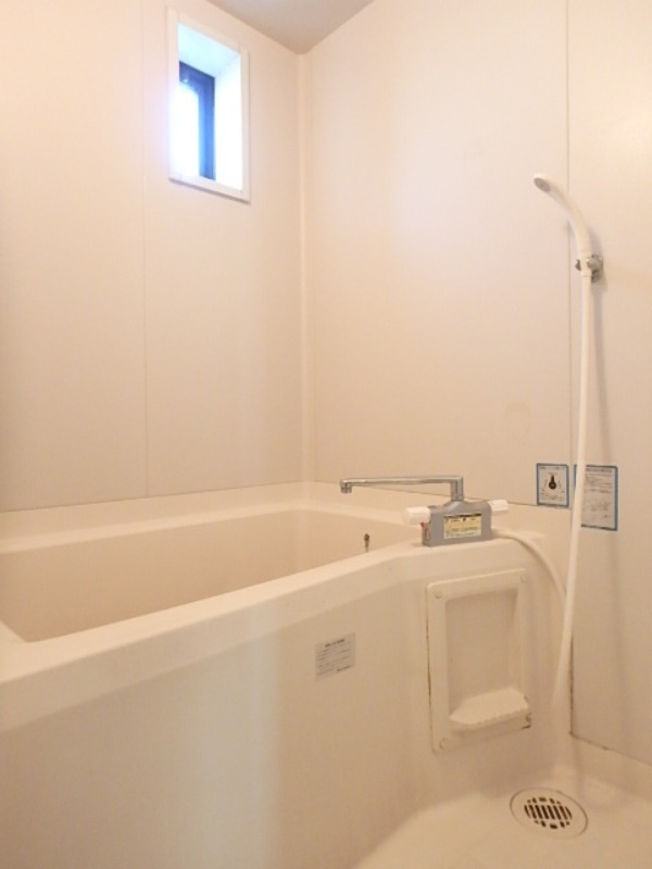 バス・シャワールーム　図面と現状に相違がある場合には現状を優先