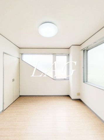 居室・リビング　洋室のお部屋です。