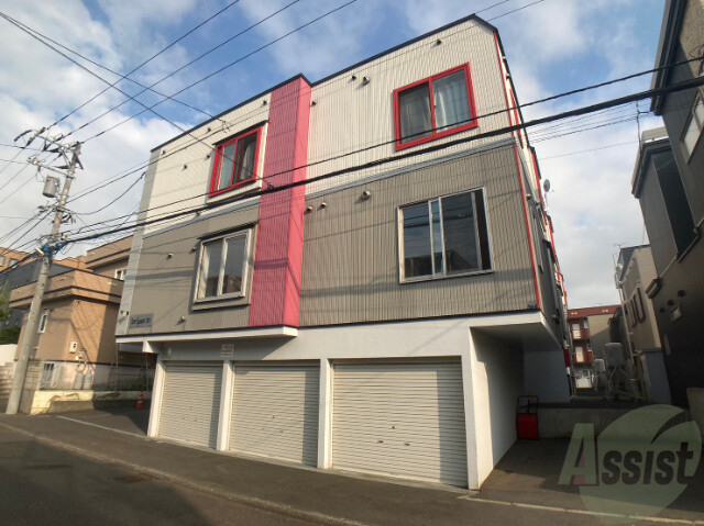 建物外観　札幌市東区北三十六条東「ＬＥＥＳＰＡＣＥ３６」