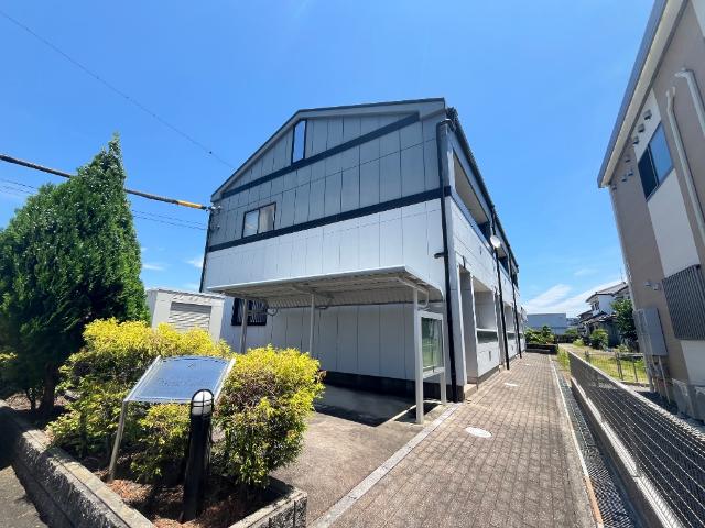 建物外観　外観写真（昼）