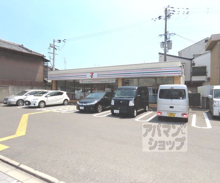 コンビニ　セブンイレブン京都御池御前店（コンビニ）まで120m