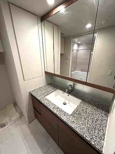 洗面設備　独立洗面台