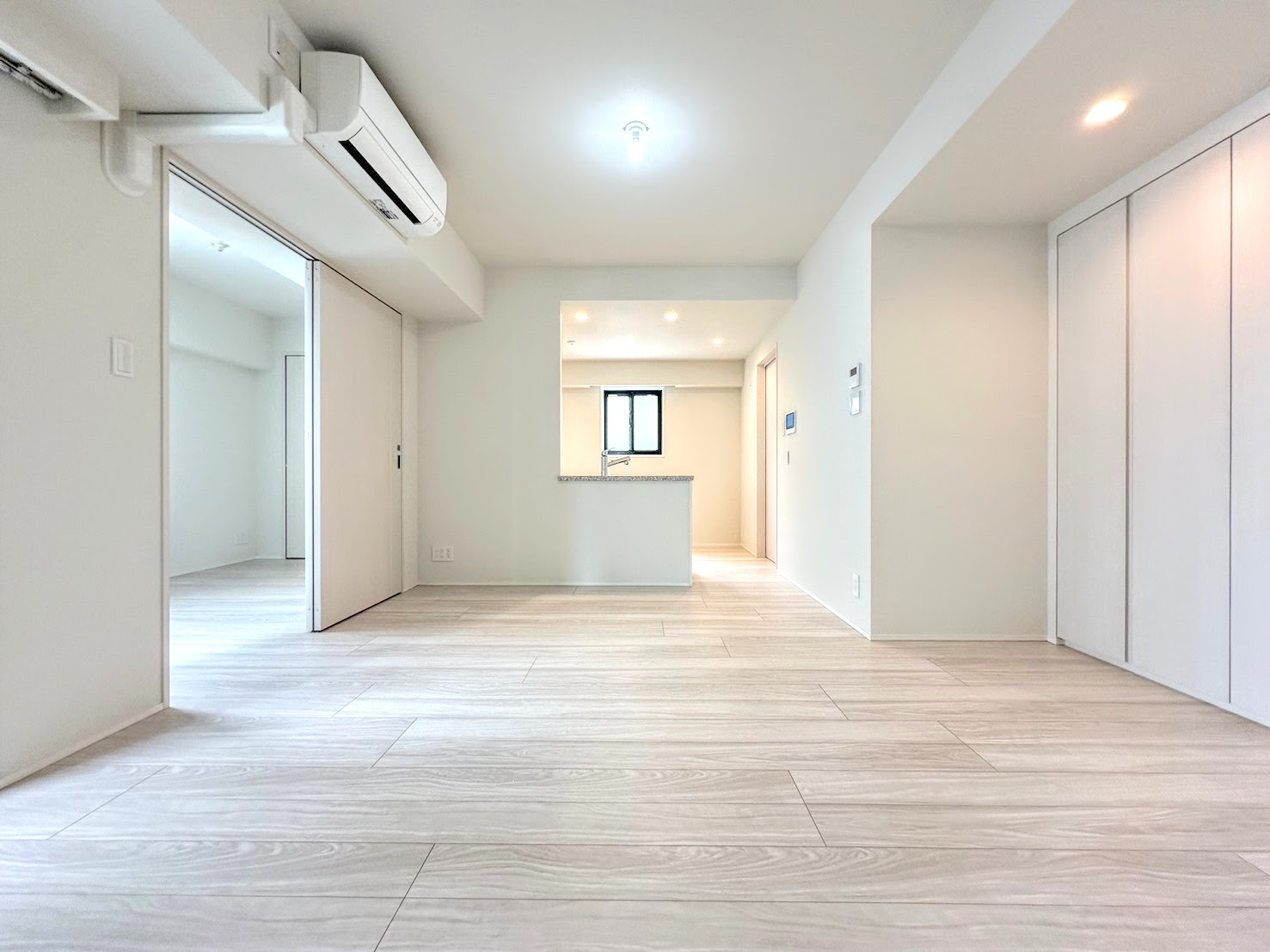 居室・リビング　同タイプ別号室