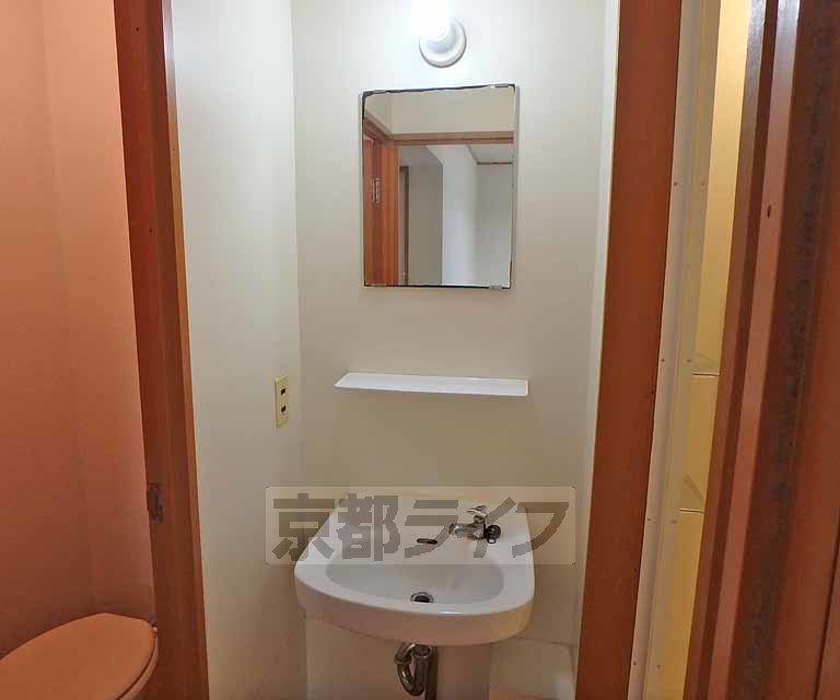 洗面設備　洗面台あります