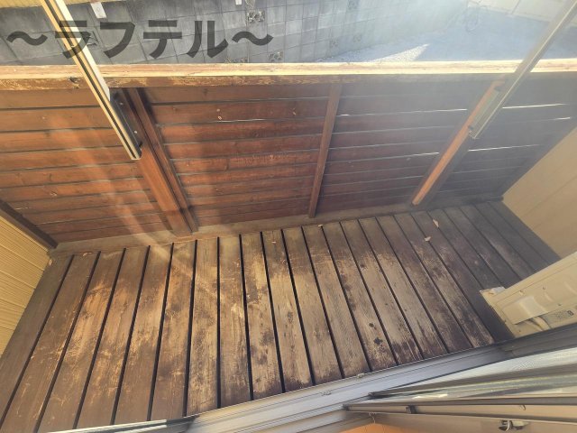 バルコニー　別部屋イメージ写真