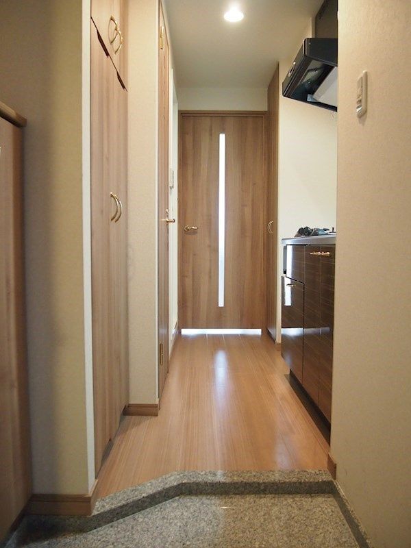 玄関　（別タイプ参考写真）ルーブル大塚弐番館　豊島区西巣鴨1