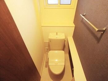 トイレ　写真は別の部屋のものです。