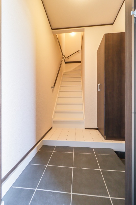 玄関　図面と現状に相違がある場合には現状を優先