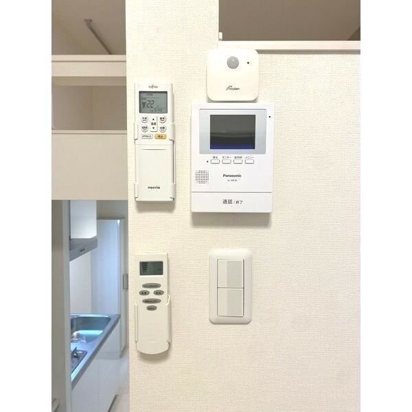 セキュリティ　同シリーズの写真となります。