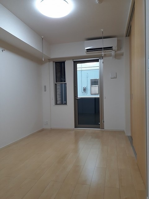 その他部屋・スペース　フローリングの室内です。