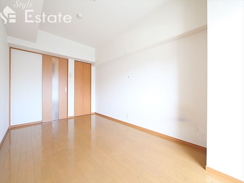 居室・リビング　内装