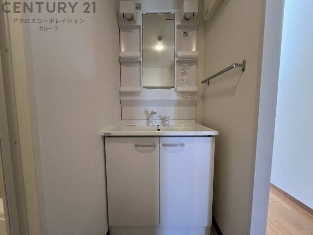 洗面設備　独立洗面化粧台です！