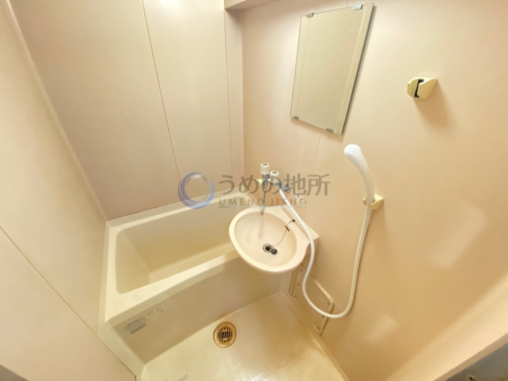 バス・シャワールーム　浴室