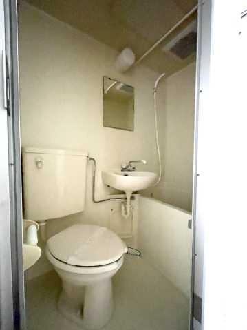 バス・シャワールーム　別部屋参考写真