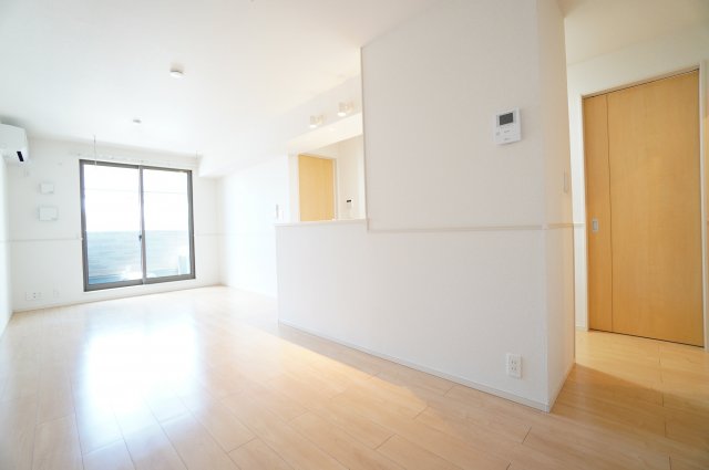 居室・リビング　※同物件・同タイプの写真です。