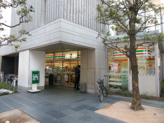 コンビニ　「セブンイレブン」（コンビニ）まで72m