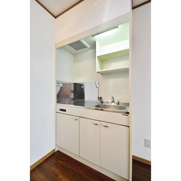 キッチン　画像と現状が異なる場合は現状優先となります。