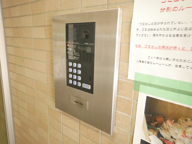 エントランス　★安心のオートロックです★