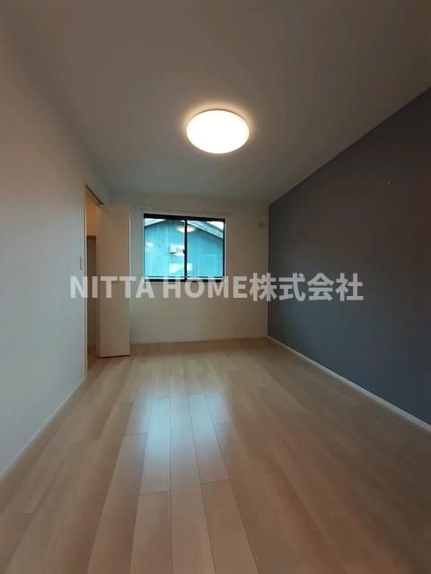 その他部屋・スペース　洋室は６．１帖と５．８帖の２部屋になります◇