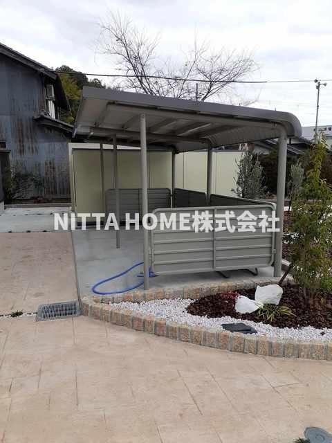 その他共有部分　屋根付きの駐輪場が使用できます＊