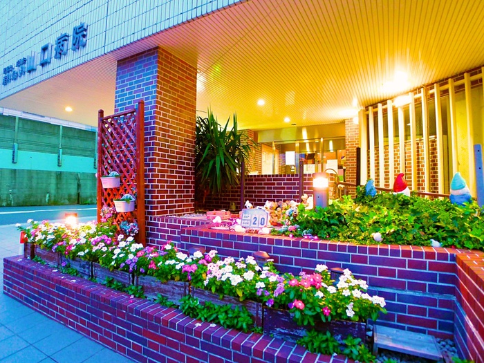 病院　産婦人科（病院）まで752m