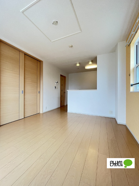 居室・リビング　２０５　同一タイプ