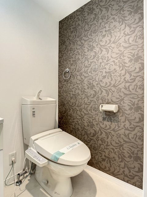 トイレ　落ち着いたトイレです